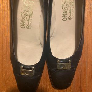 Salvatore Ferragamo low pump